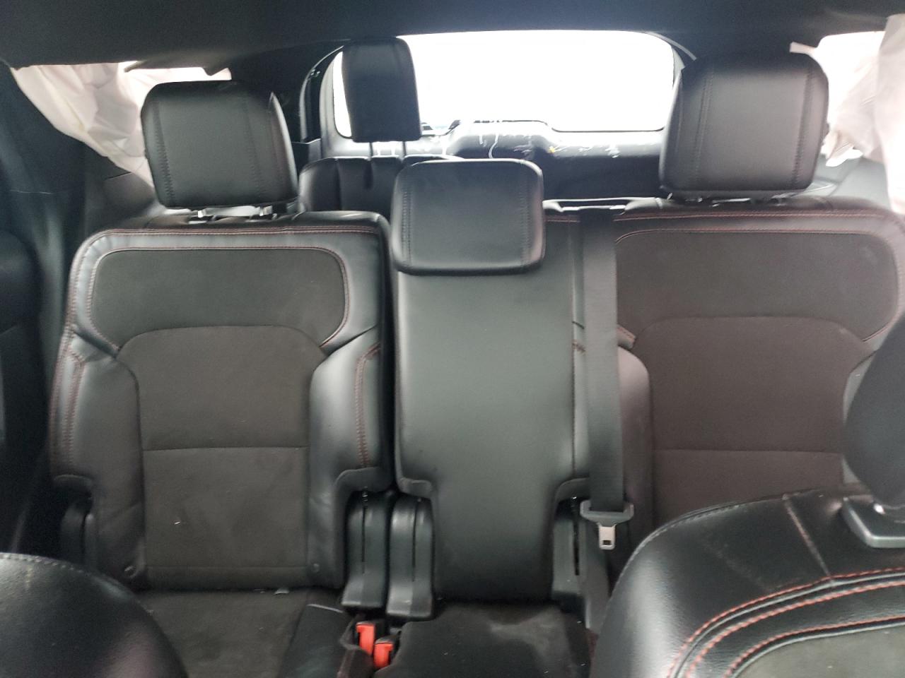 2018 Ford Explorer - Image 10