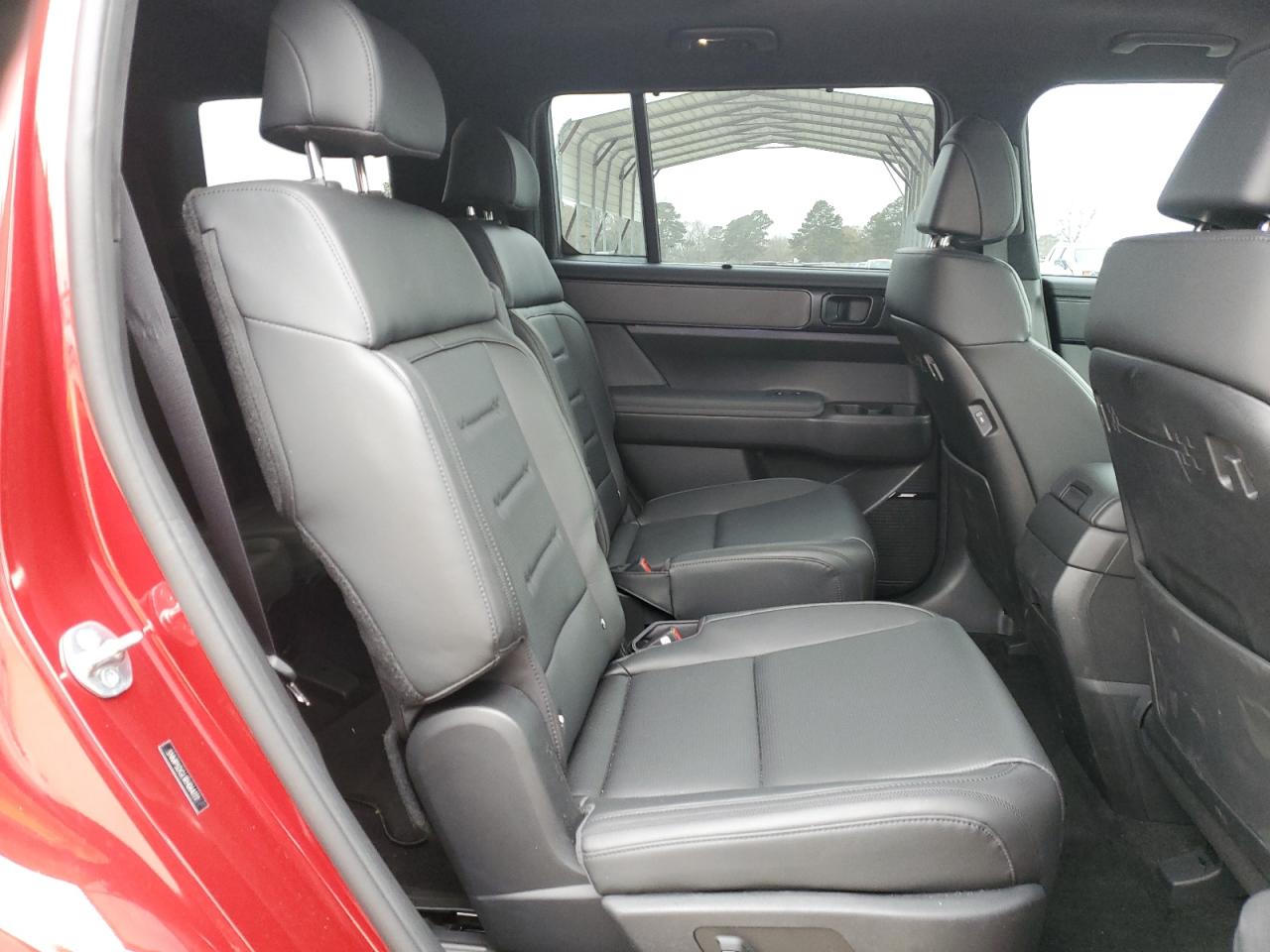 2024 Hyundai Santa Fe - Image 12