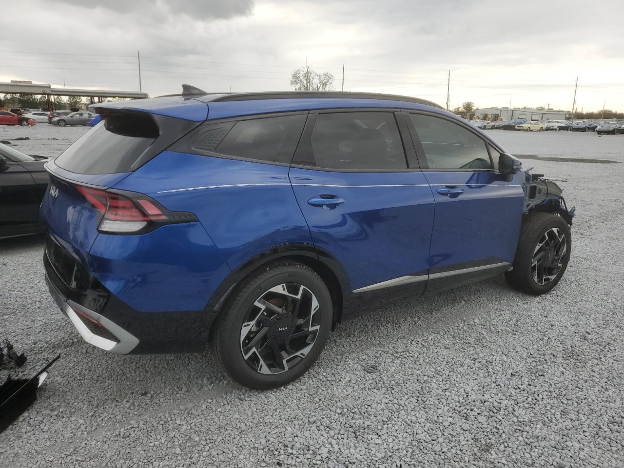 2024 Kia Sportage - Image 3