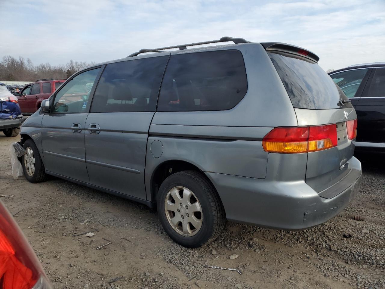 2002 Honda Odyssey - Image 2