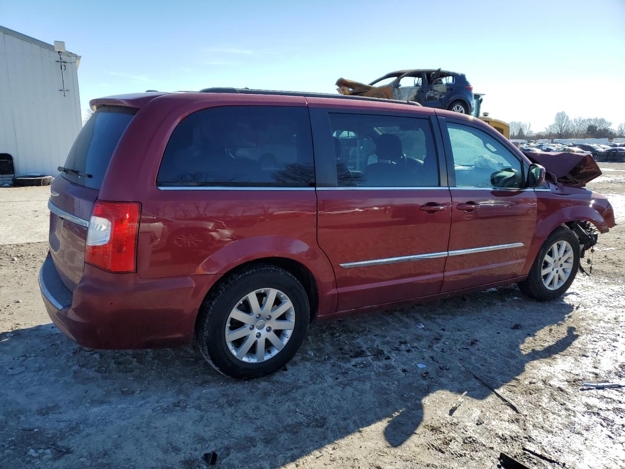 2014 Chrysler Town & Country - Image 3