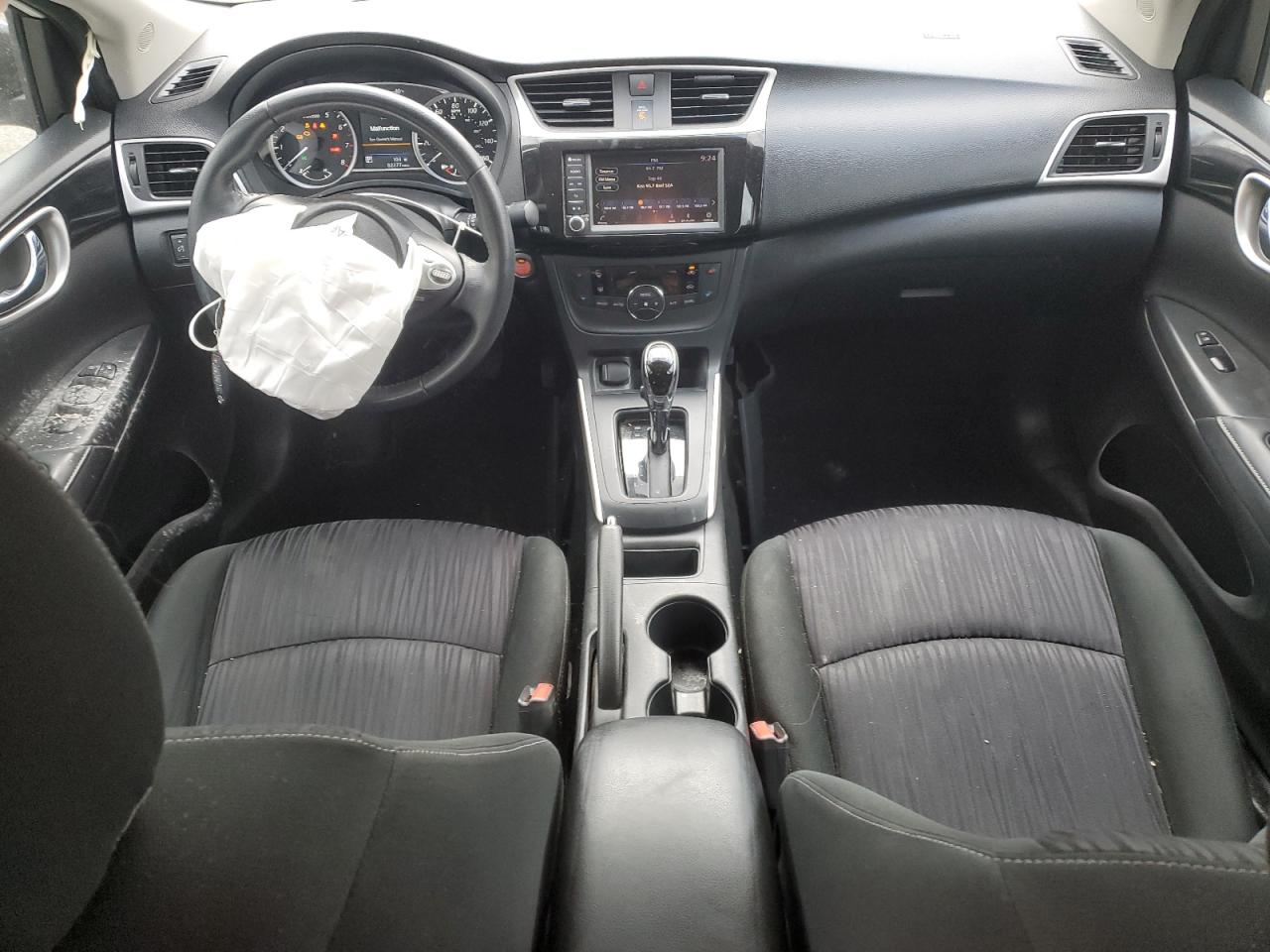 2019 Nissan Sentra - Image 8