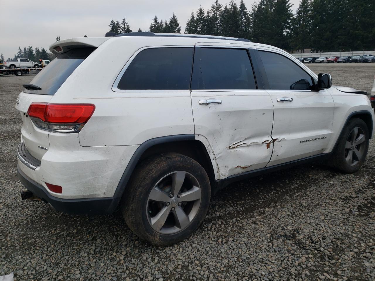 2015 Jeep Grand Cherokee - Image 3