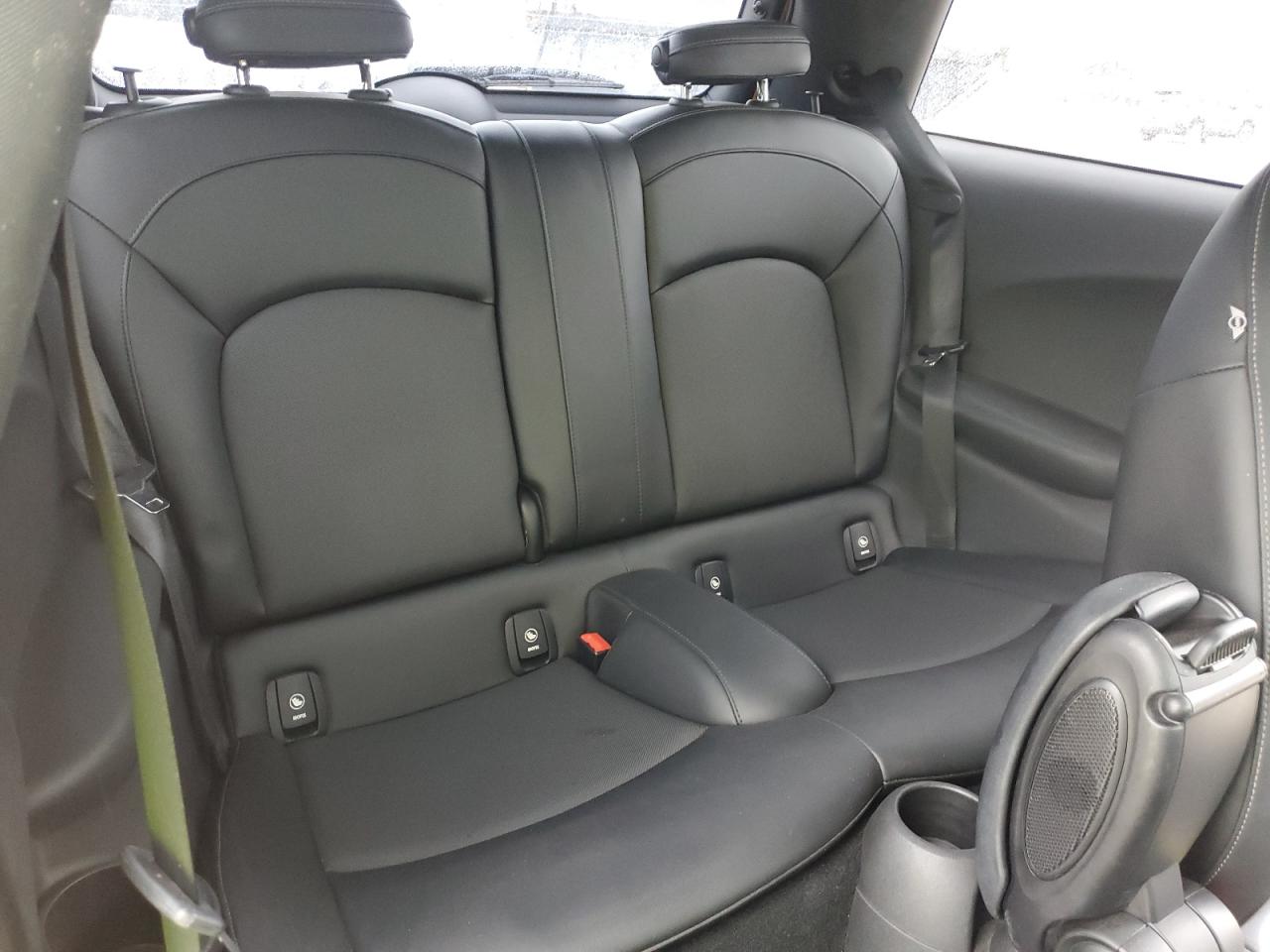 2015 MINI Cooper - Image 10