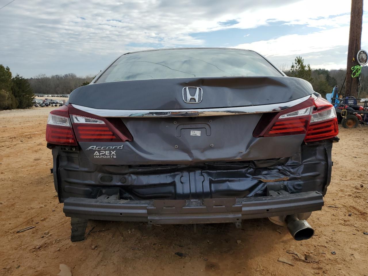 2017 Honda Accord - Image 6