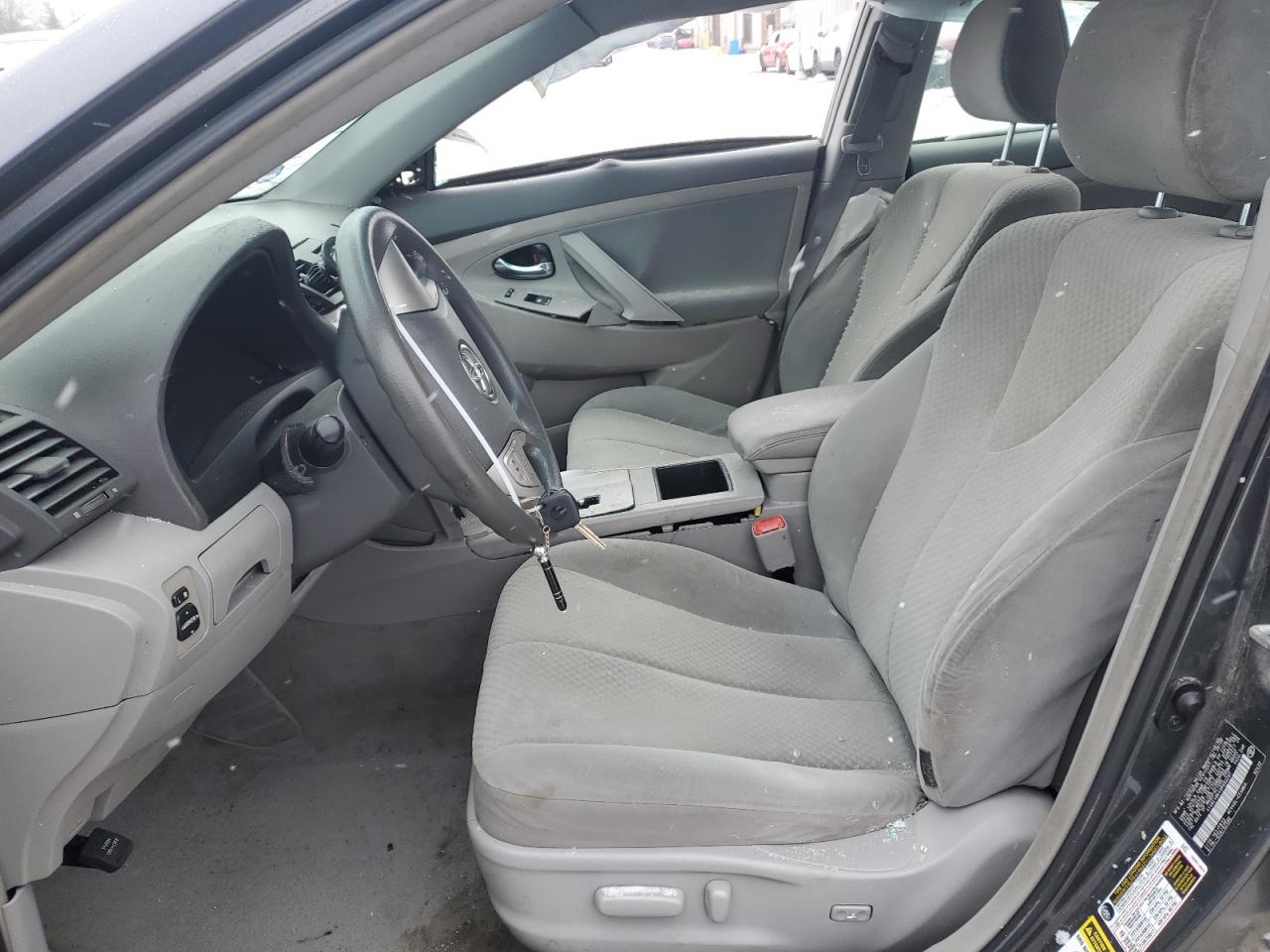 2009 Toyota Camry - Image 7