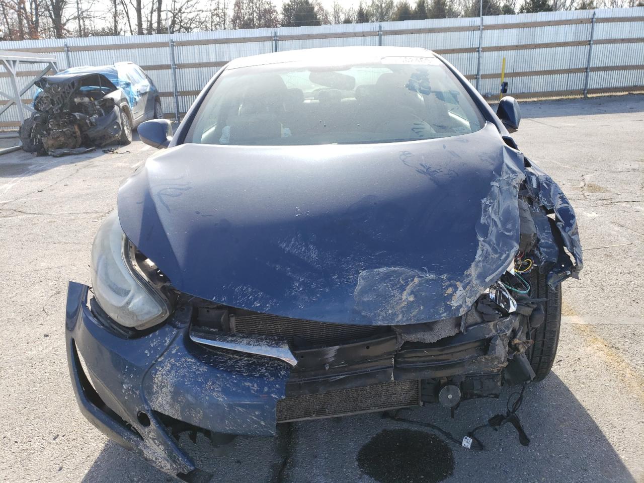 2016 Hyundai Elantra - Image 5