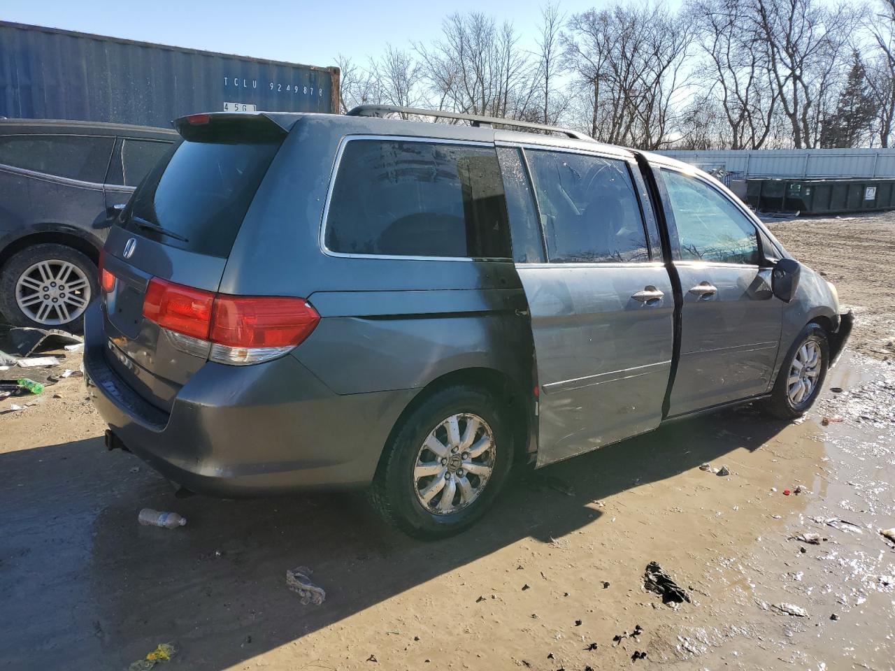 2010 Honda Odyssey - Image 3