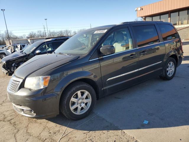 2012 Chrysler Town & Country Touring للبيع في Fort Wayne، IN - Front End