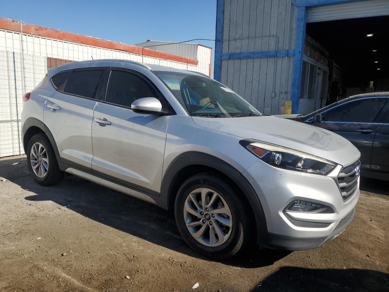 2017 Hyundai Tucson - Image 4