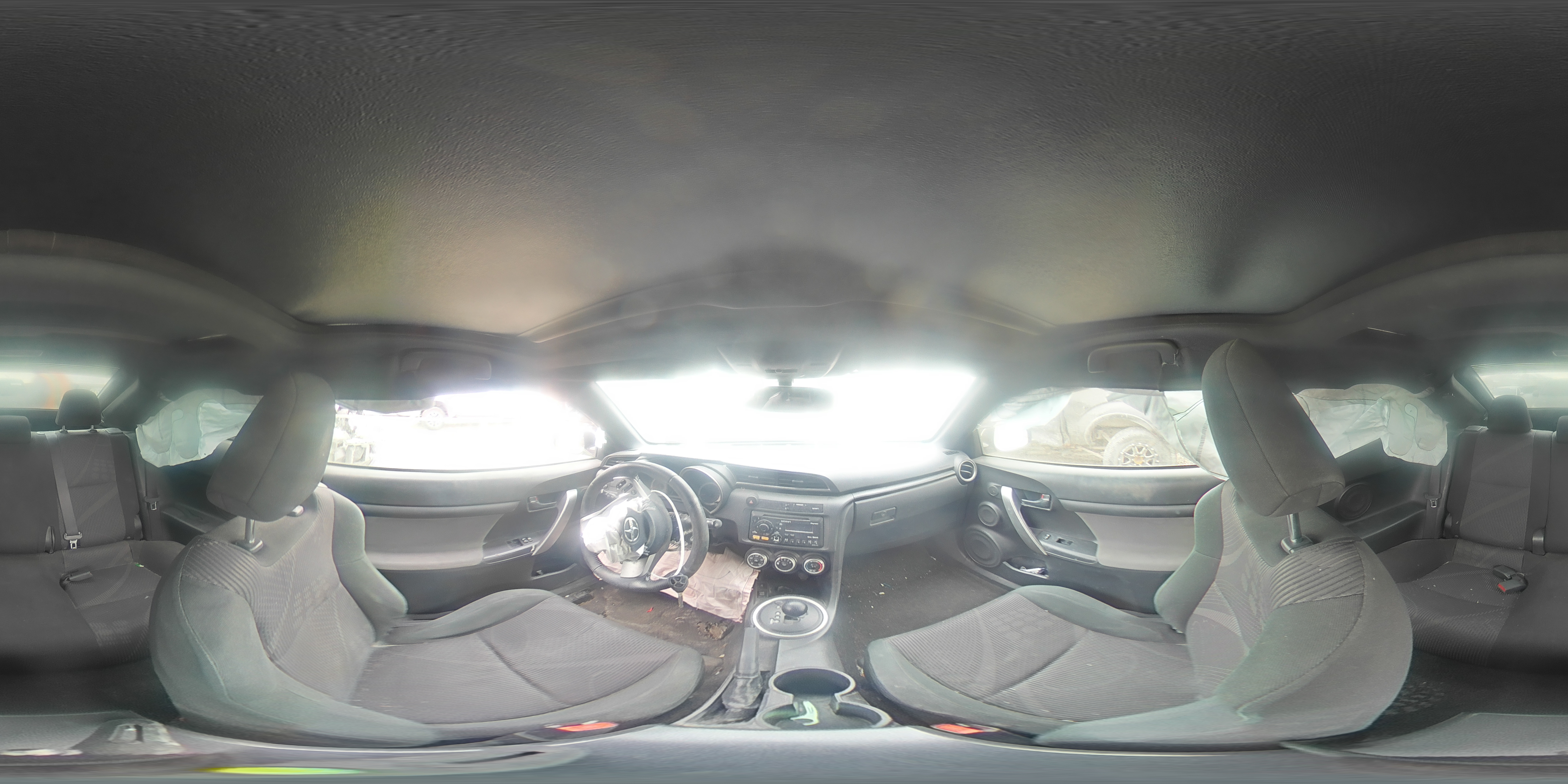 2012 Toyota tC - Image 13