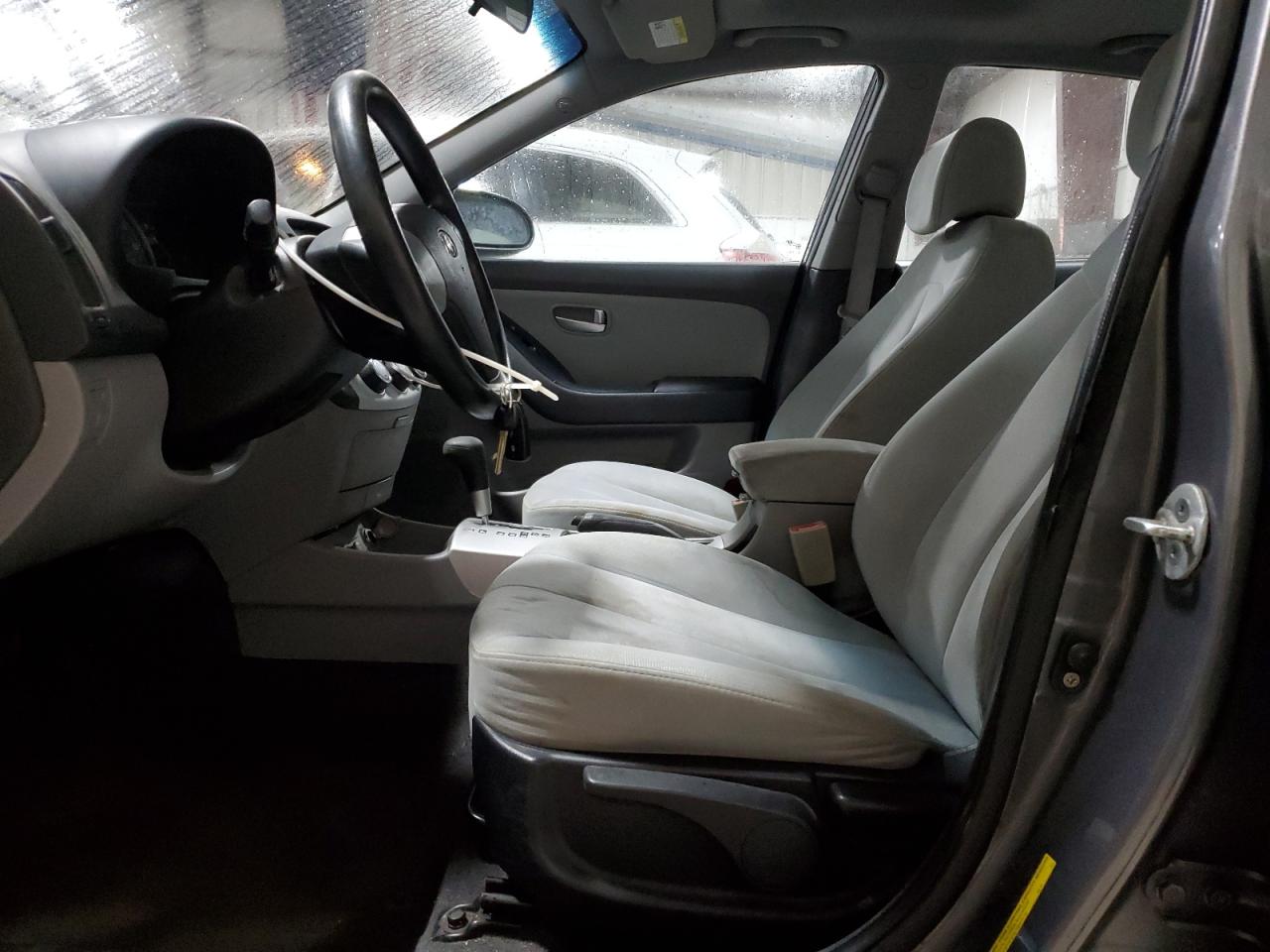 2008 Hyundai Elantra - Image 7