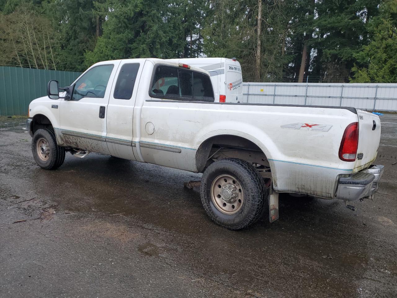 1999 Ford F250 - Image 2