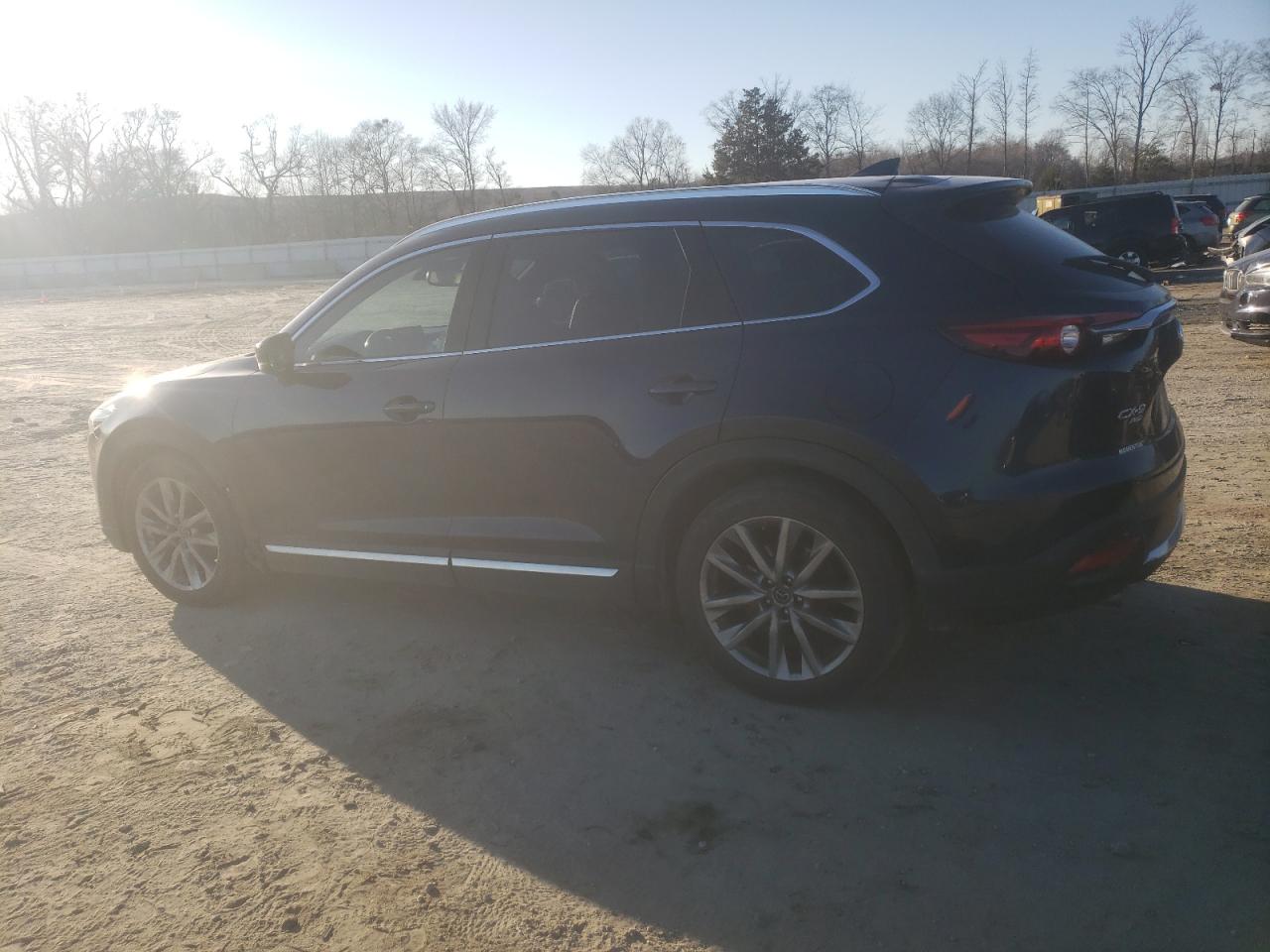 2018 Mazda CX-9 - Image 2