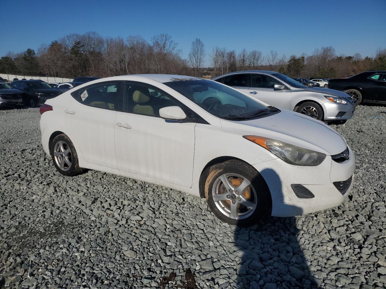 2012 Hyundai Elantra - Image 4
