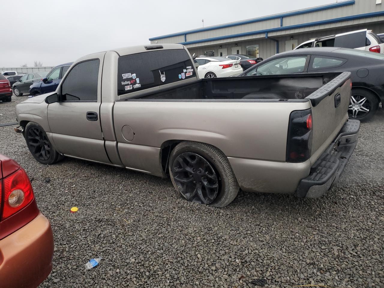2002 Chevrolet Silverado - Image 2