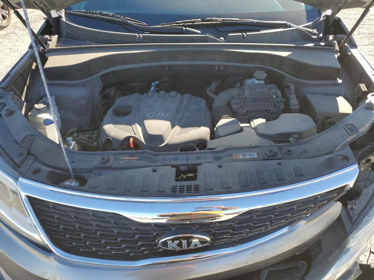 2015 Kia Sorento - Image 13