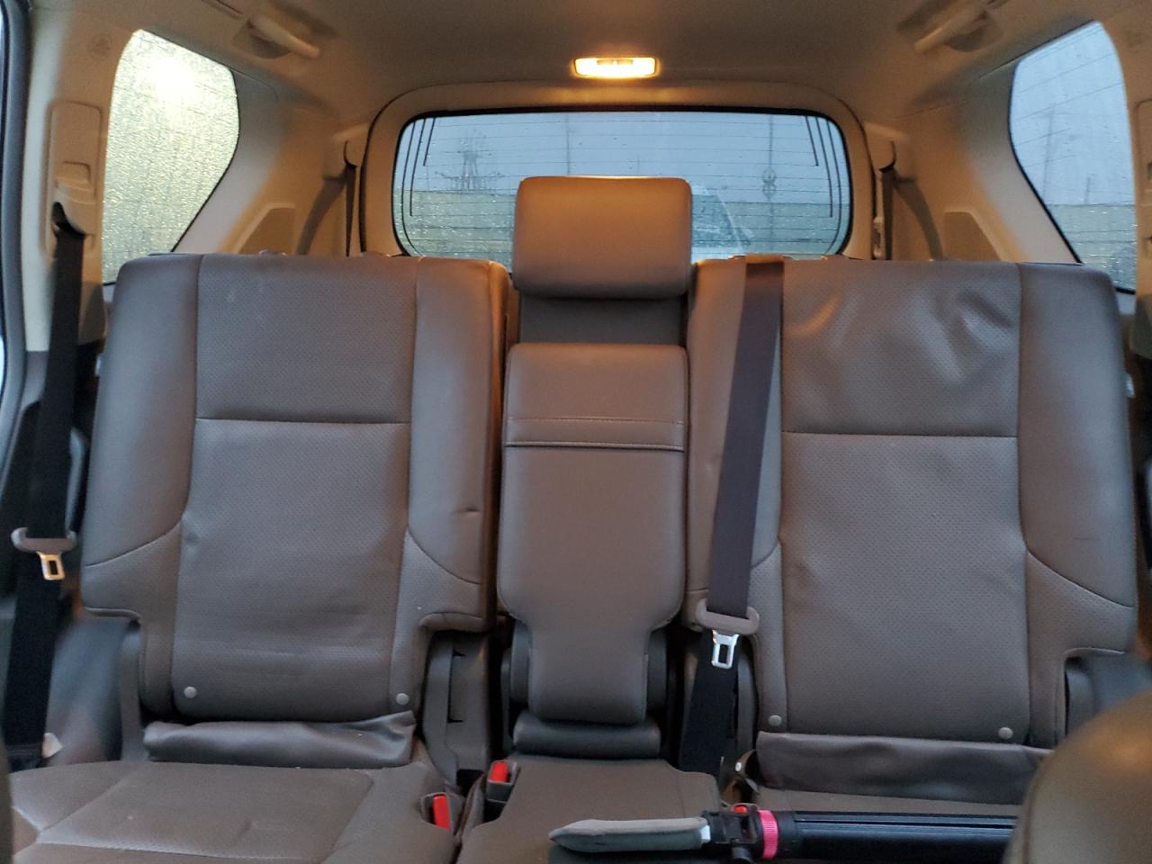 2016 Lexus GX - Image 10