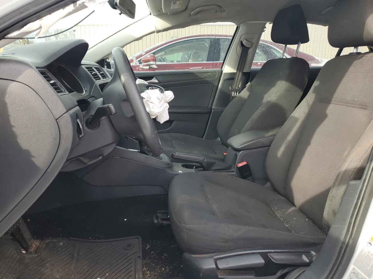 2015 Volkswagen Jetta - Image 7