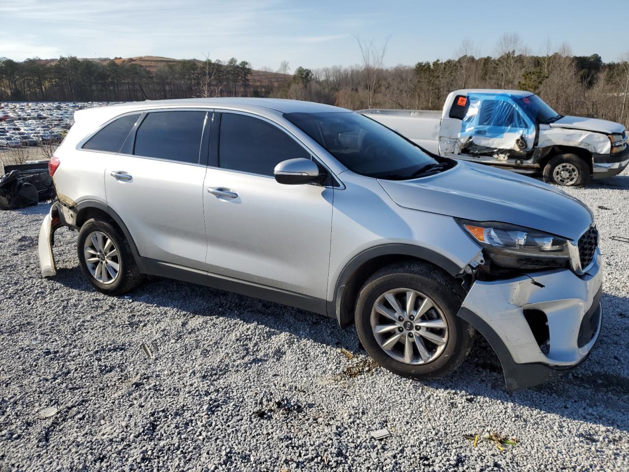 2019 Kia Sorento - Image 4