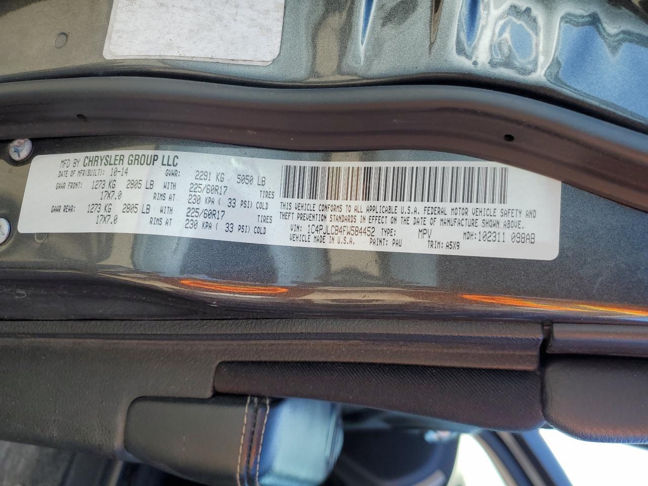 2015 Jeep Grand Cherokee - Image 13