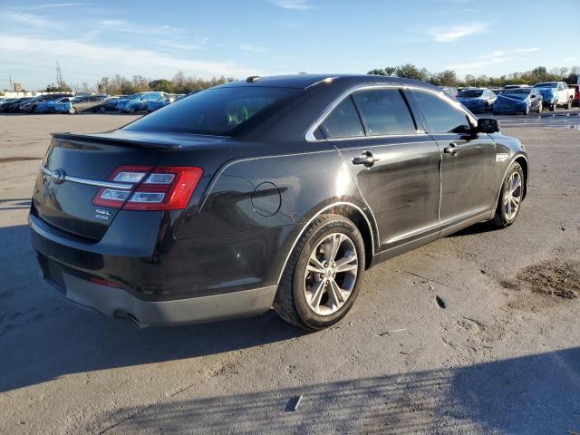  FORD TAURUS 2013 Чорний