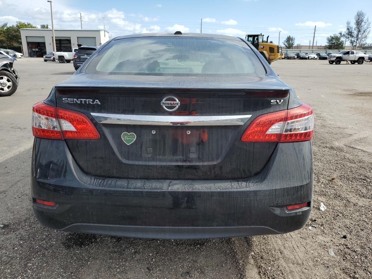 2015 Nissan Sentra - Image 6