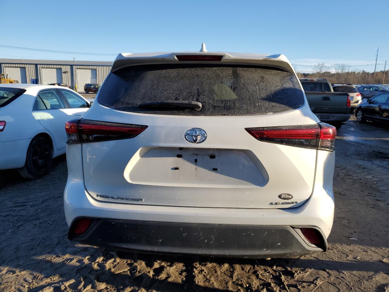 2021 Toyota Highlander - Image 6