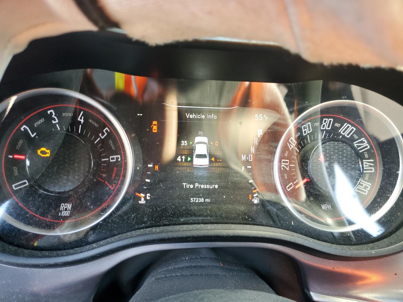 2019 Dodge Challenger - Image 9