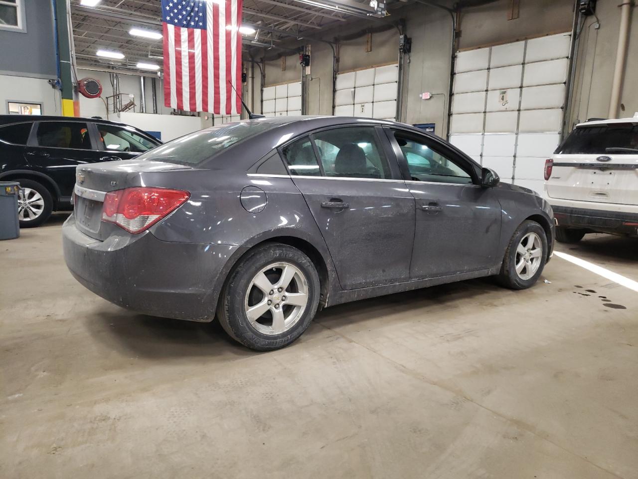 2011 Chevrolet Cruze - Image 3