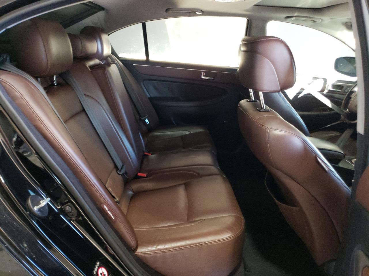 2011 Hyundai Genesis 3.8L VIN: KMHGC4DE2BU123793 Lot: 87721985