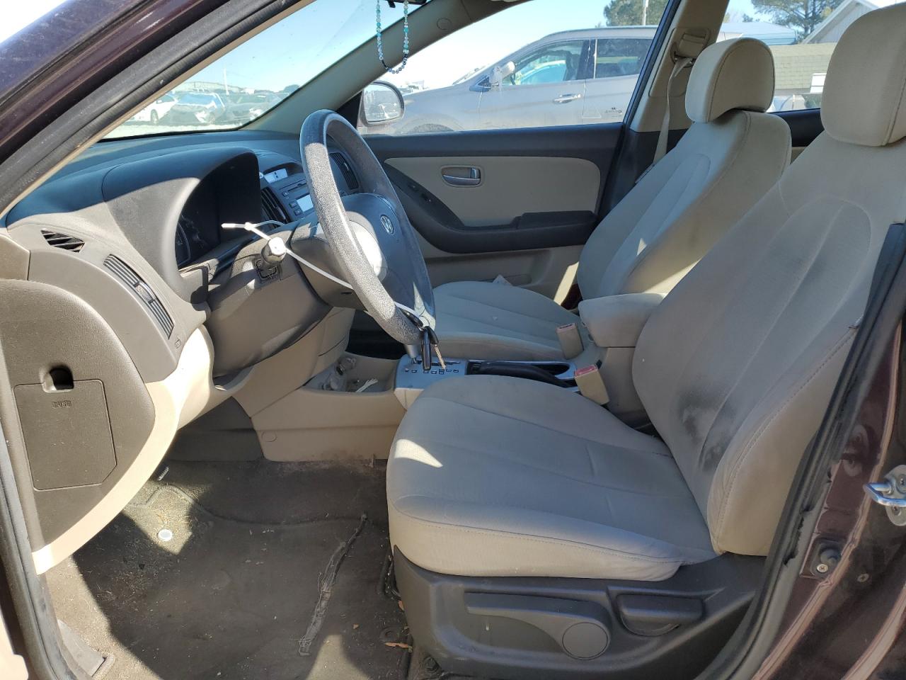 2008 Hyundai Elantra - Image 7