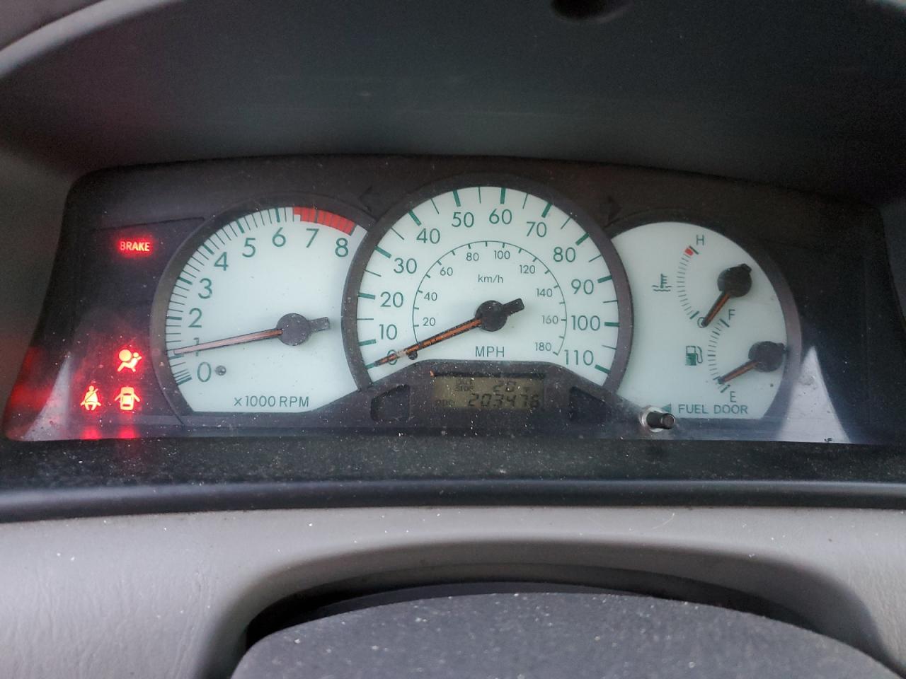 2004 Toyota Corolla - Image 9