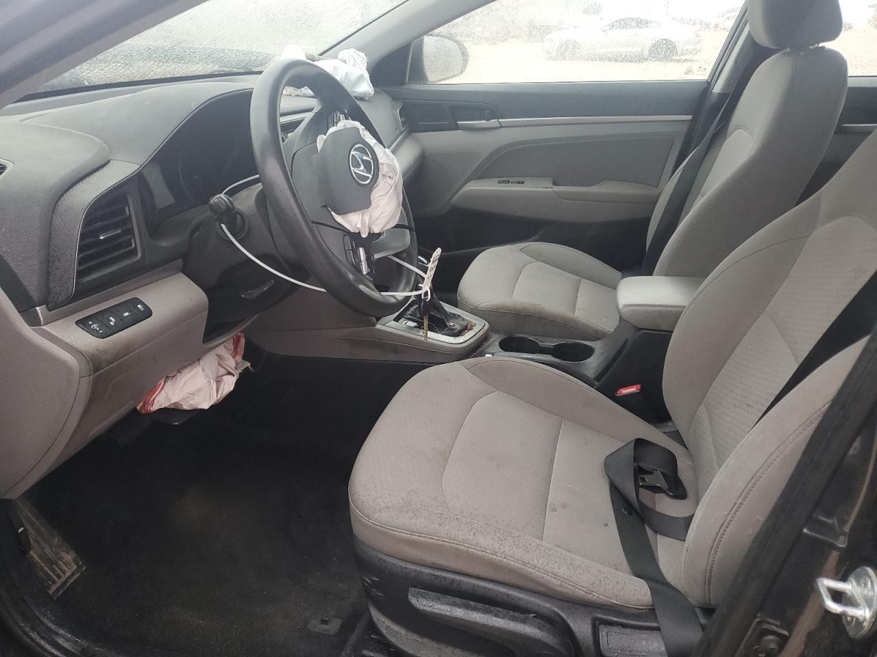 2020 Hyundai Elantra - Image 7
