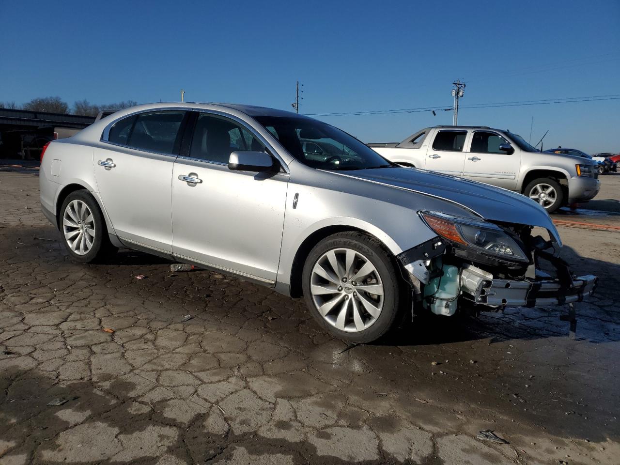 2015 Lincoln MKS - Image 4