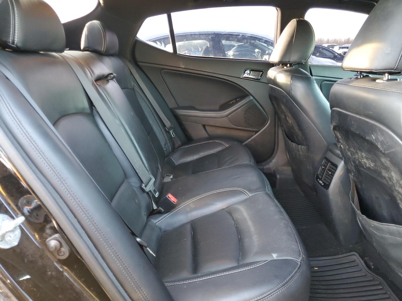 2013 Kia Optima - Image 10