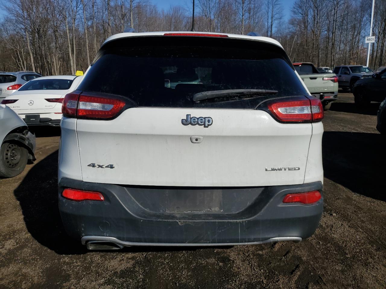 2017 Jeep Grand Cherokee - Image 6