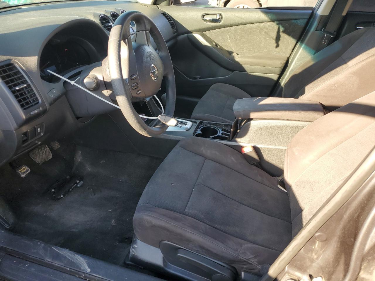 2012 Nissan Altima - Image 7