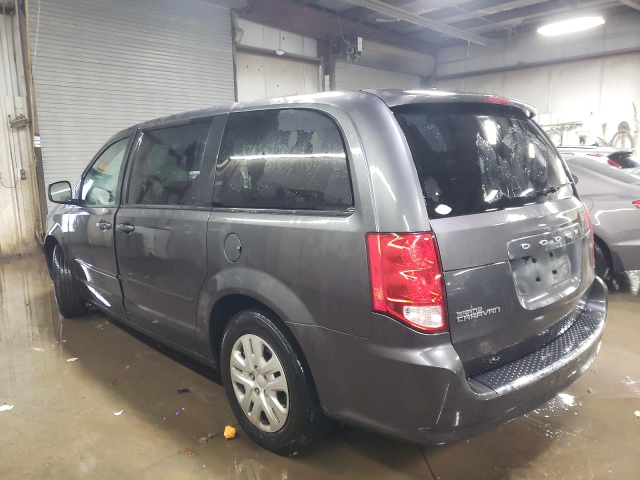 2017 Dodge Caravan - Image 2