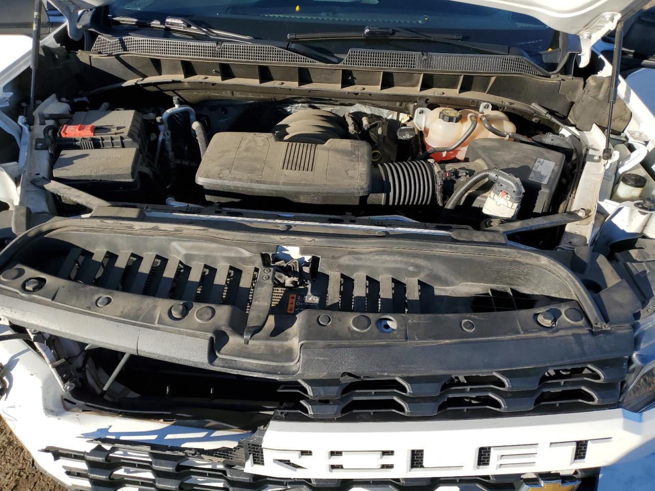 2020 Chevrolet Silverado - Image 12