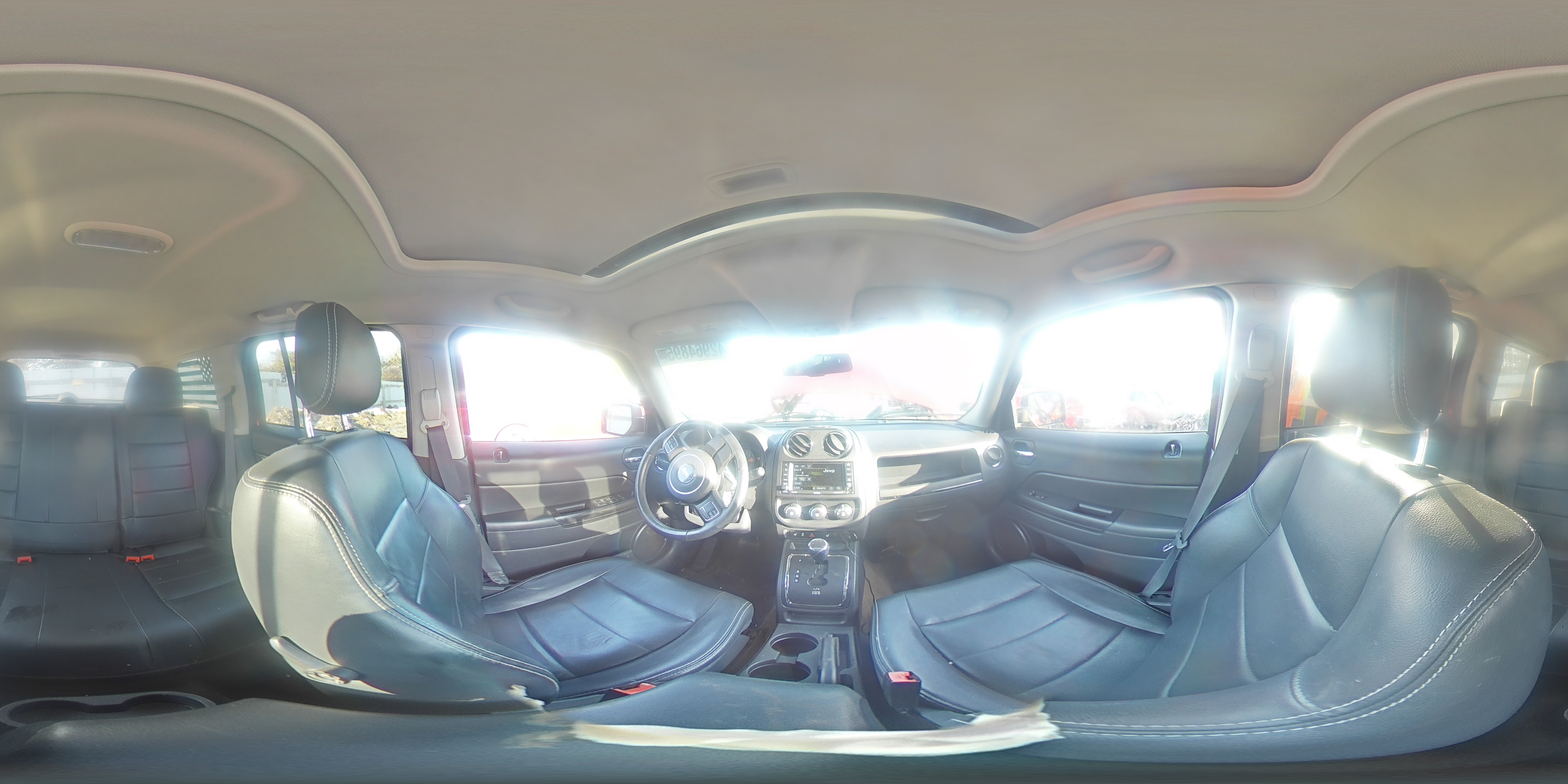 2016 Jeep Liberty (Patriot) - Image 14