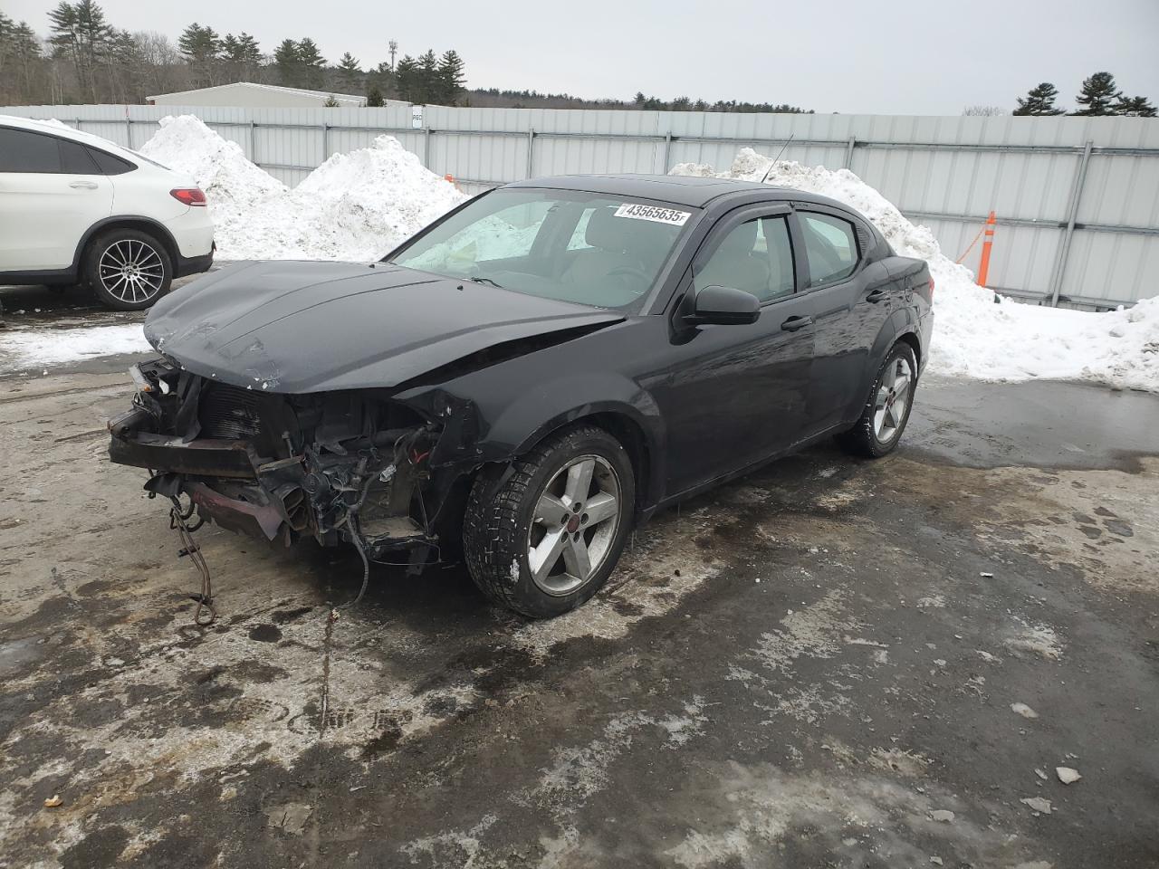 2011 Dodge Avenger - Image 1