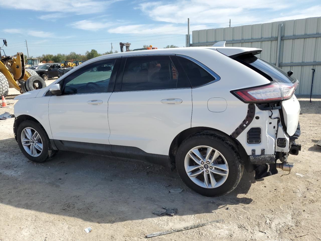 2015 Ford Edge - Image 2