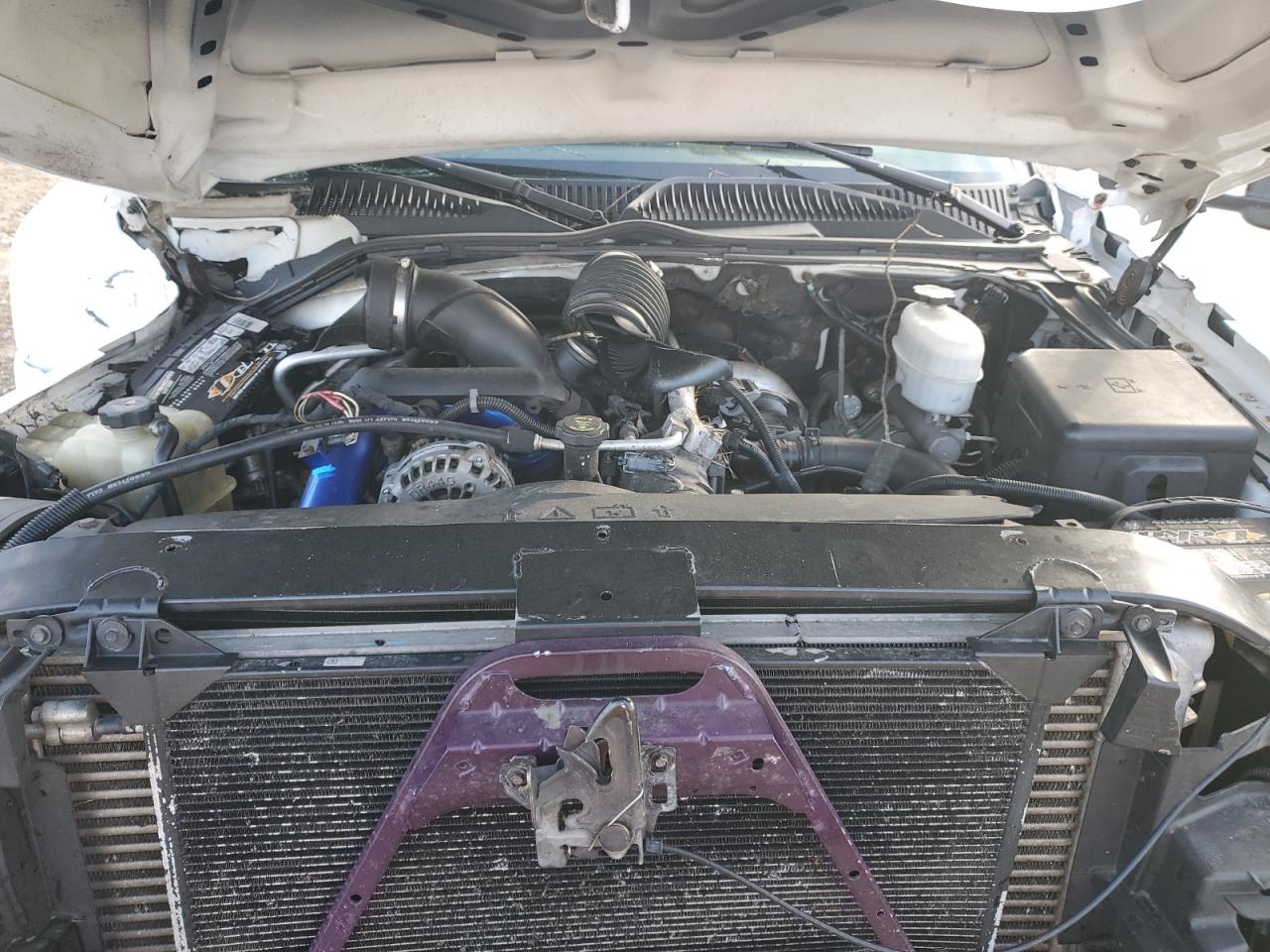 2006 Chevrolet Silverado - Image 13
