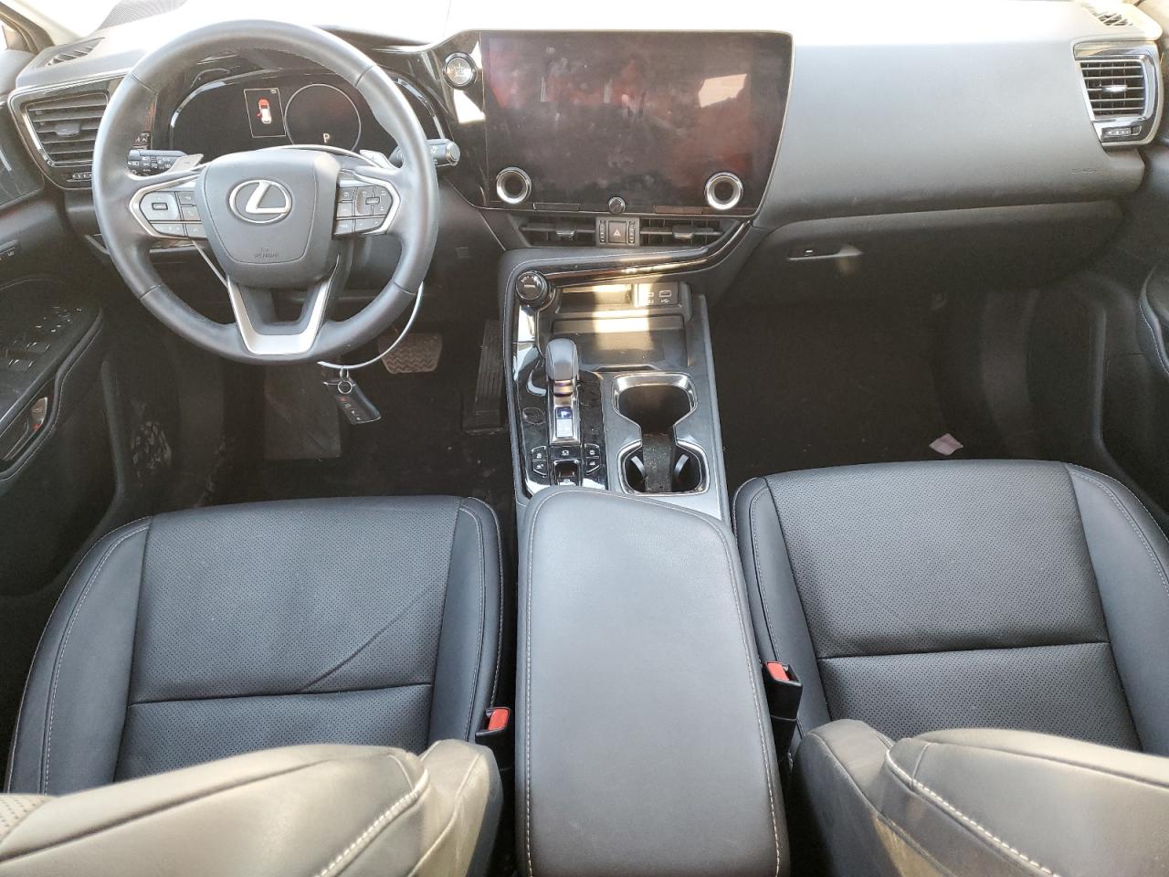 2022 Lexus NX - Image 8