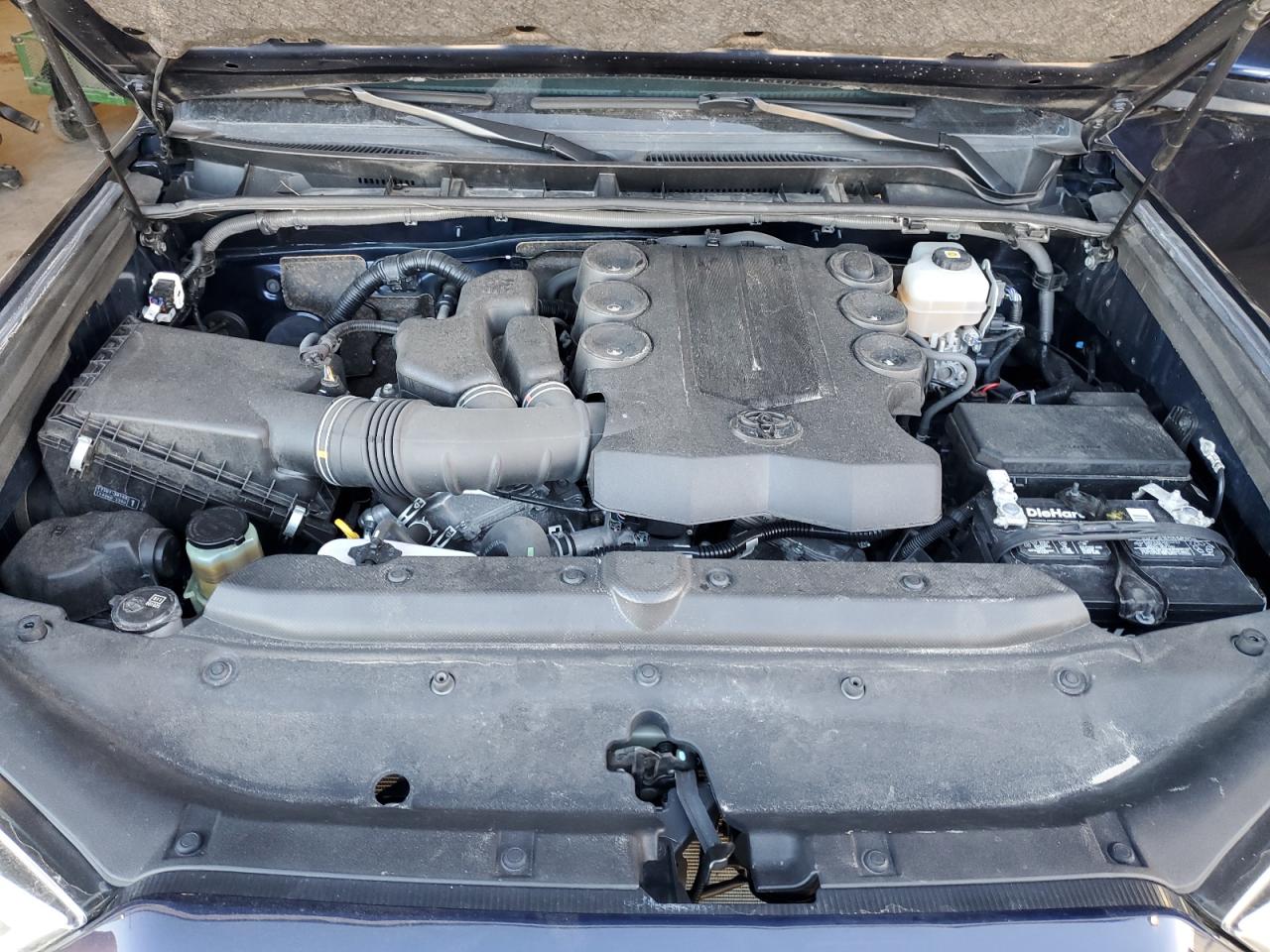 2019 Toyota 4Runner - Image 12