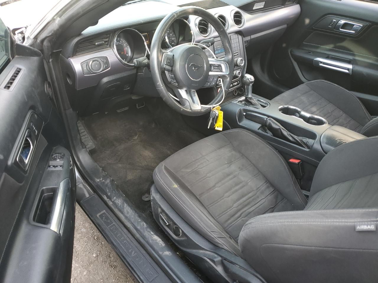 2015 Ford Mustang - Image 8