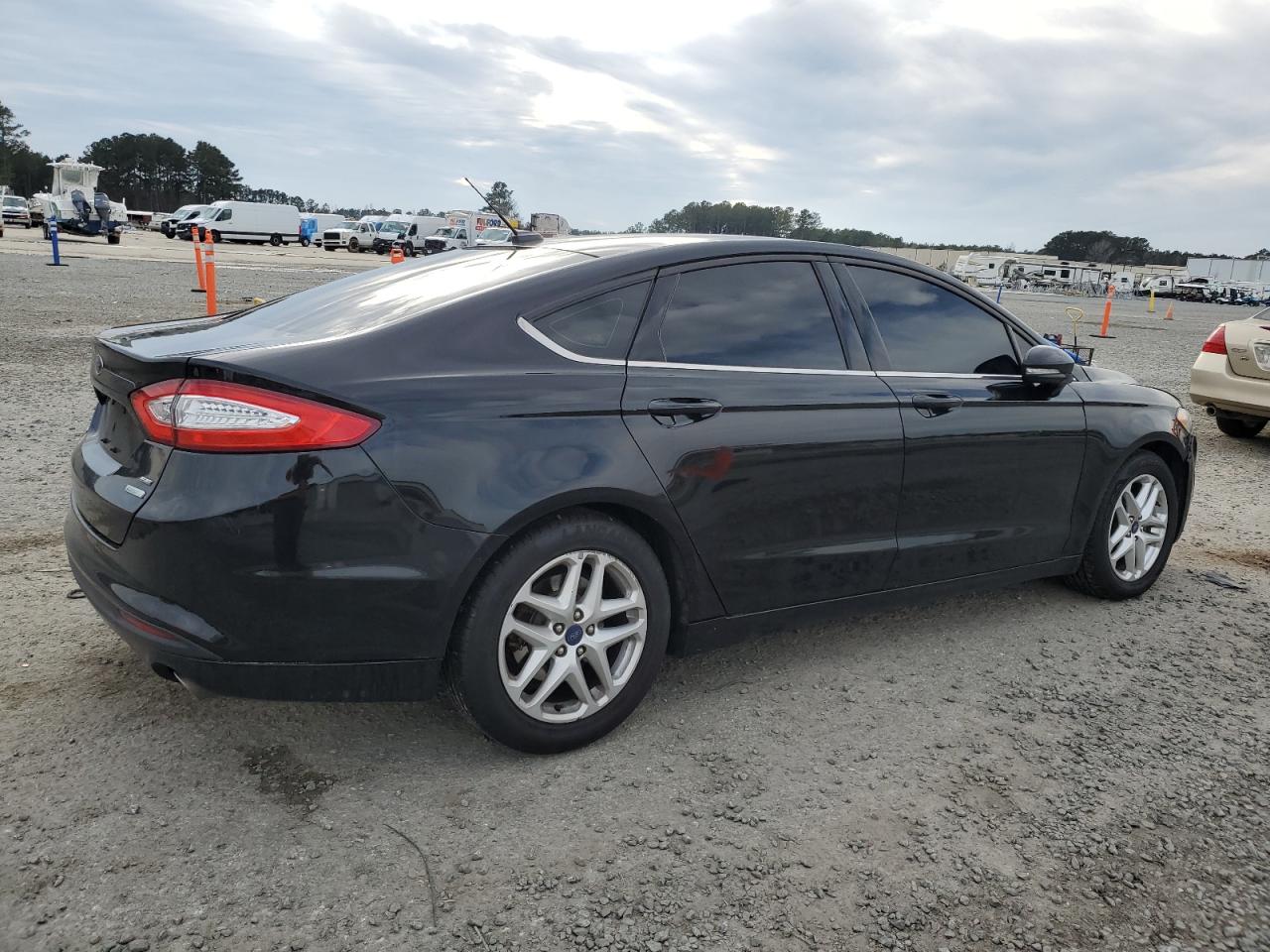 2016 Ford Fusion - Image 3