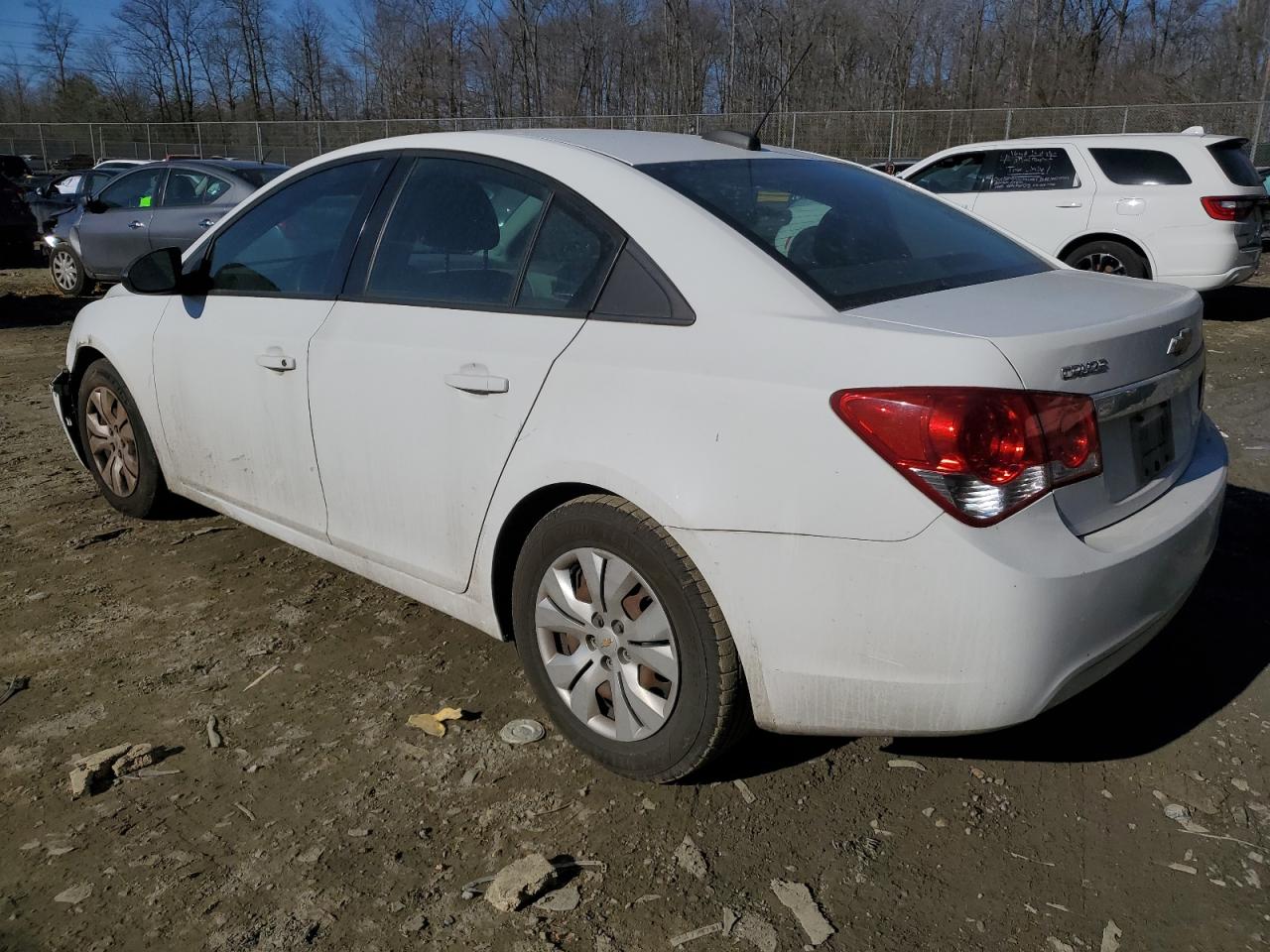 2016 Chevrolet Cruze - Image 2