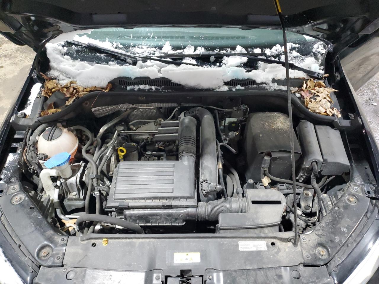 2017 Volkswagen Jetta - Image 11